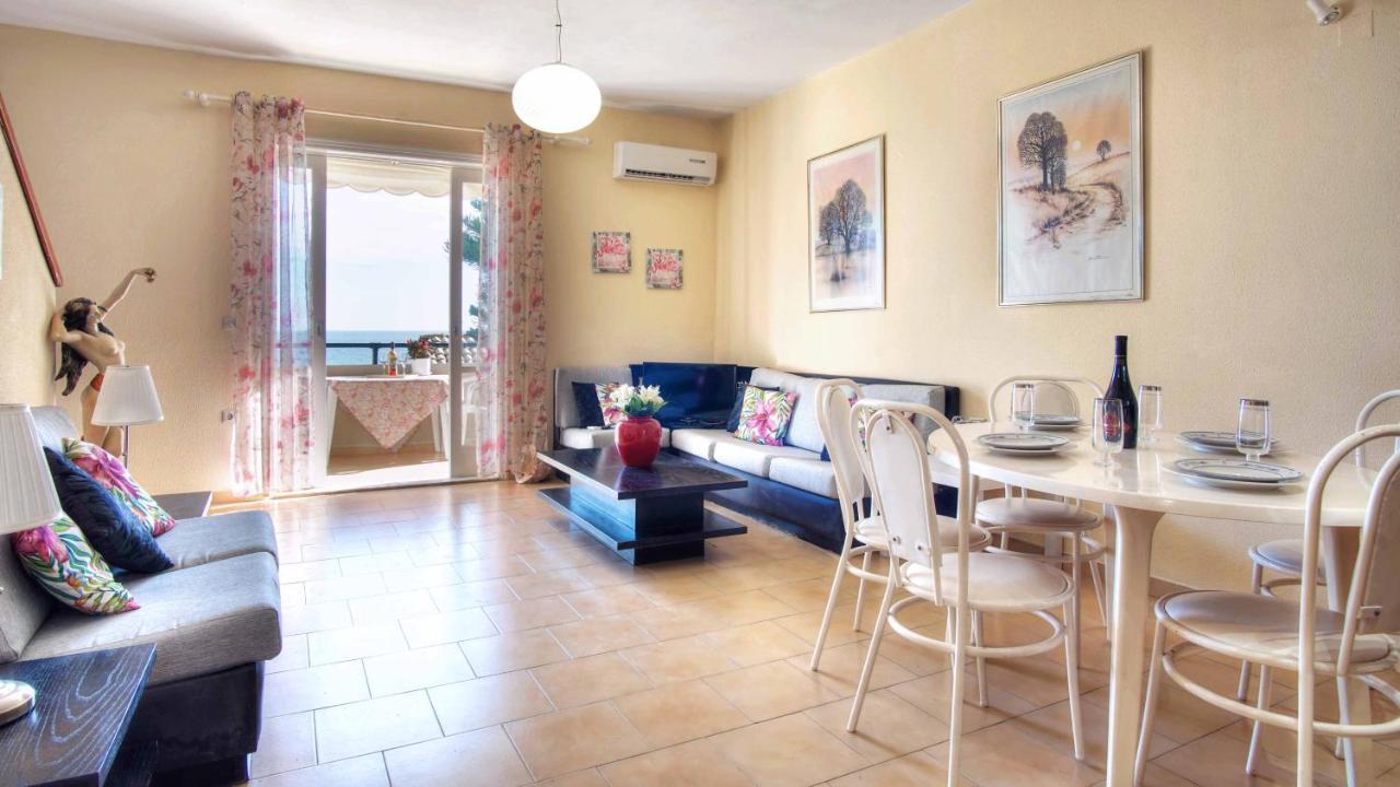 Sea View Maisonette Glyfada Beach Exterior photo