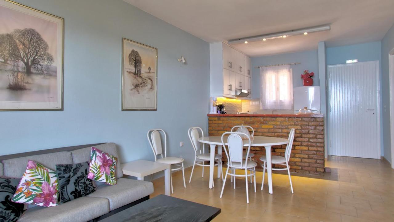 Sea View Maisonette Glyfada Beach Exterior photo